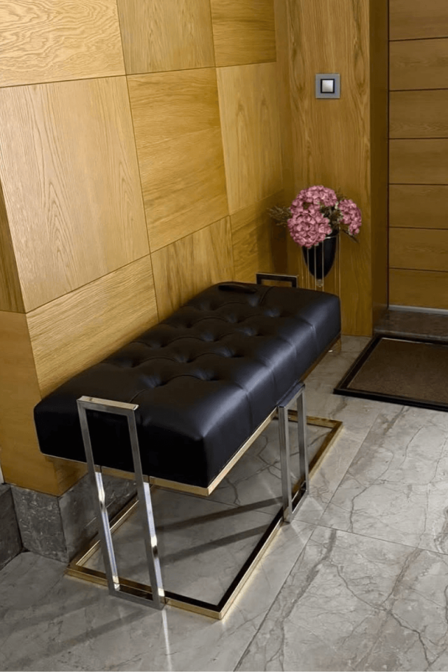 Gold Krom Kaplama Siyah Vegan Deri Bench