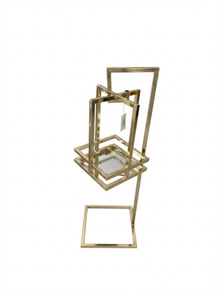 Gold Küçük Boy Fener – Modern Geometrik Tasarımlı Dekoratif Metal Mumluk & Aksesuar Standı